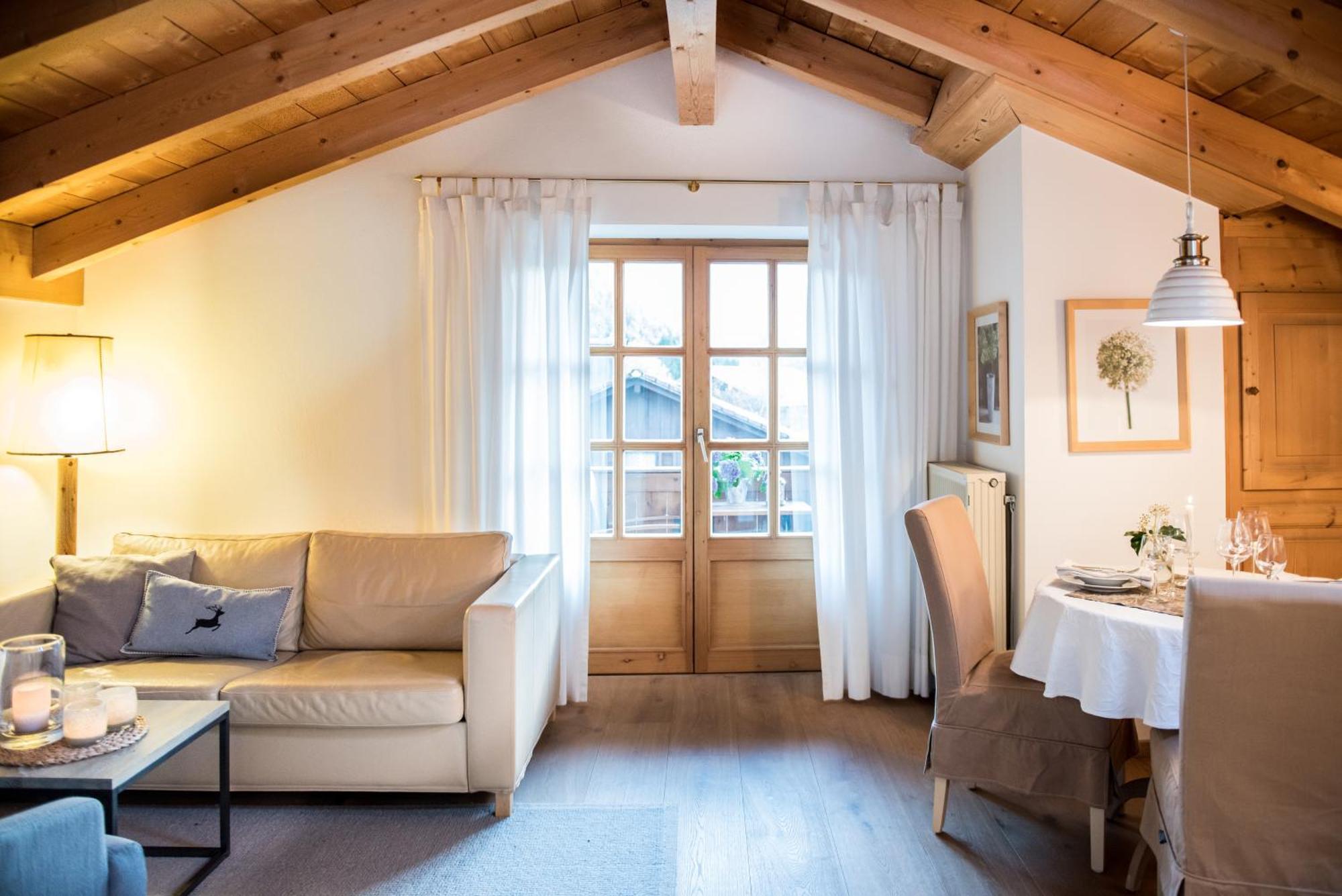 Haus Lesch - Stilvolle Appartements Mit Tollem Bergblick In Kreuth Am Tegernsee エクステリア 写真