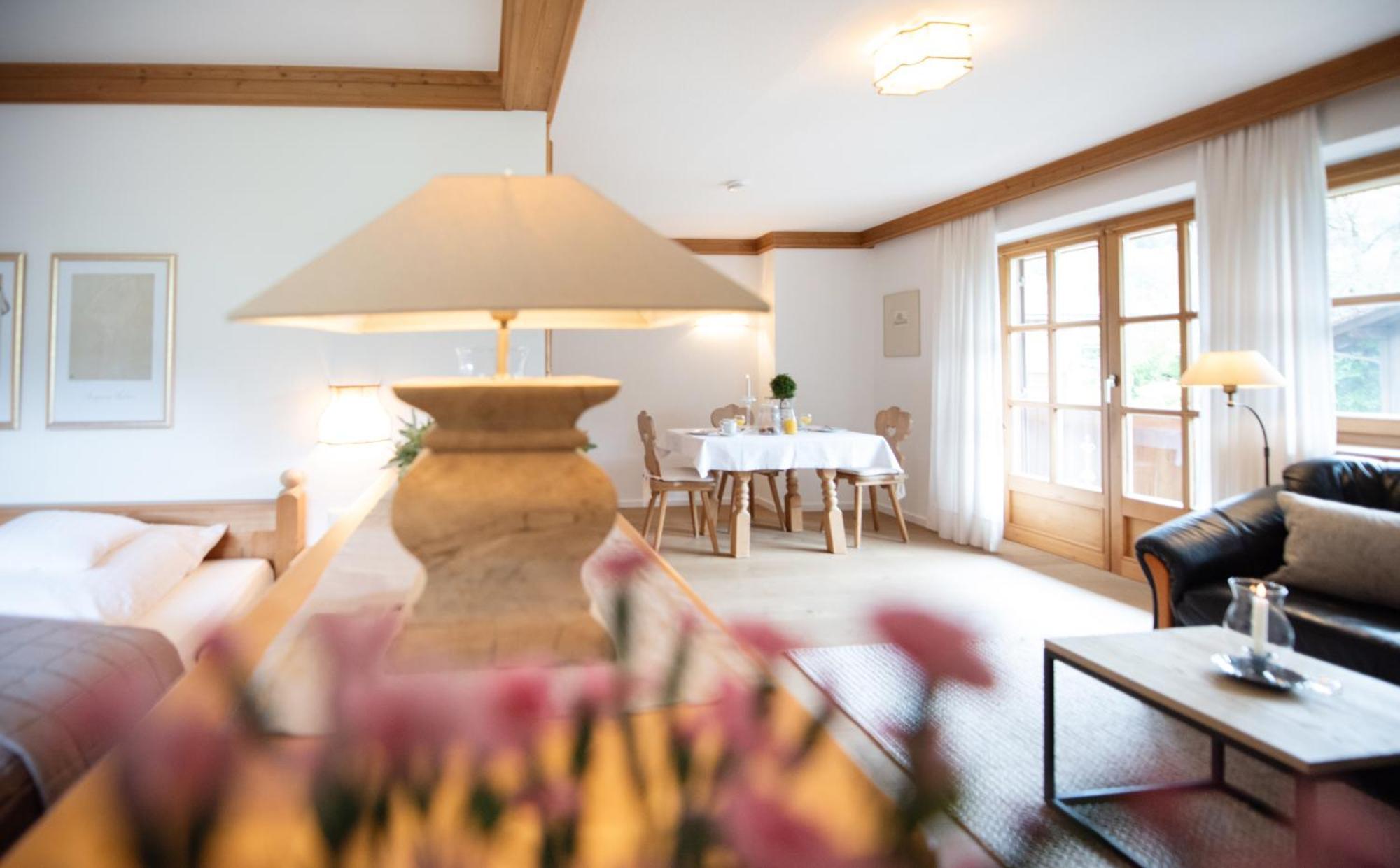 Haus Lesch - Stilvolle Appartements Mit Tollem Bergblick In Kreuth Am Tegernsee エクステリア 写真